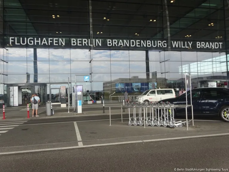 Flughafen Berlin Brandenburg BER