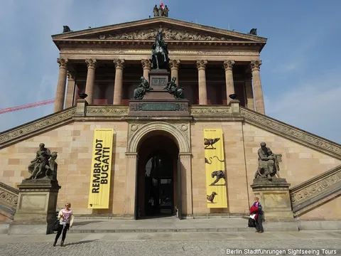 Berlin Tour Museum Island