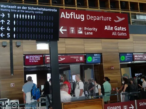 Check in Berlin Airport BER