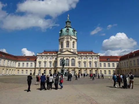 Berlin Stadtrundfahrt Schloss Charlottenburg